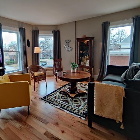Historic Oak Park Home For 6 / Hemingway District Экстерьер фото